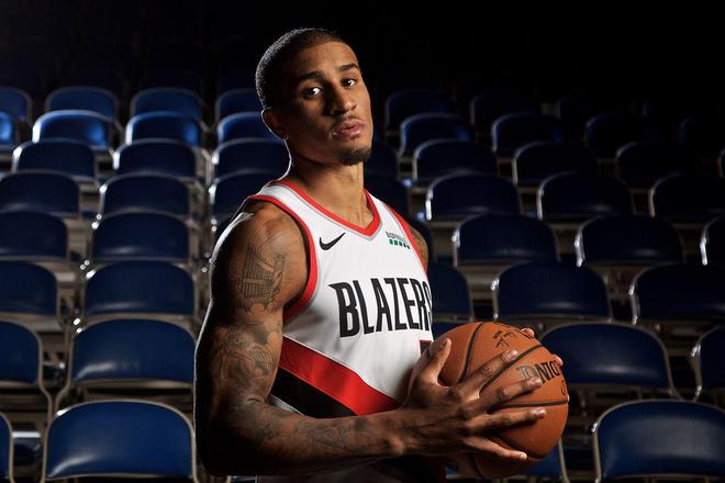 尔夫带来更 尔夫带来更